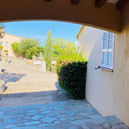 Maison T2 וילה מונטיסלו